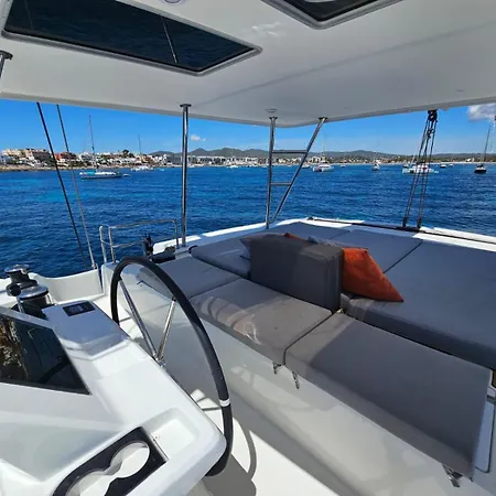 Patagonia Úszó hotel